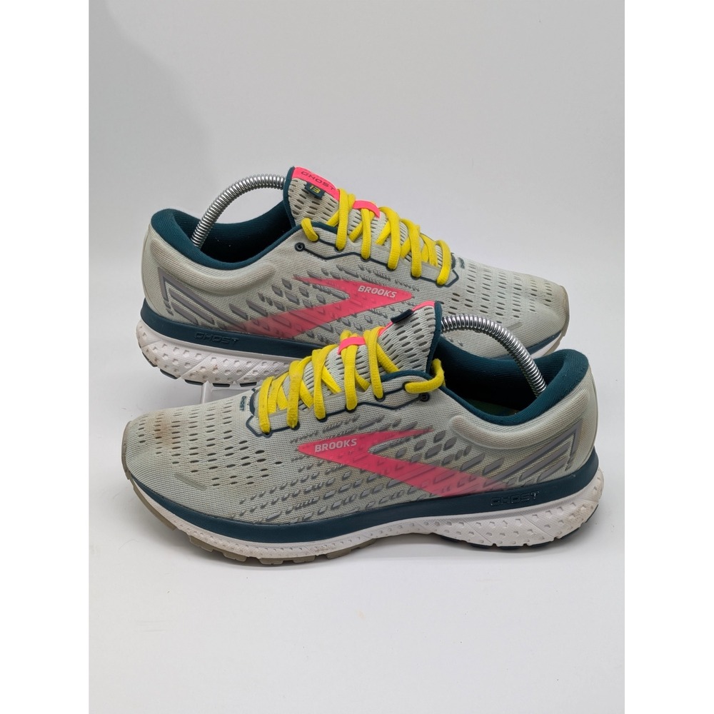 Brooks Ghost 13 Running Shoes Women's Size 9.5 Gray Pink Athletic Sneakers